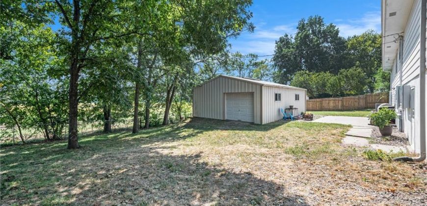 Homes for Sale in Smithville, MO 64089 | 505  Spelman Drive