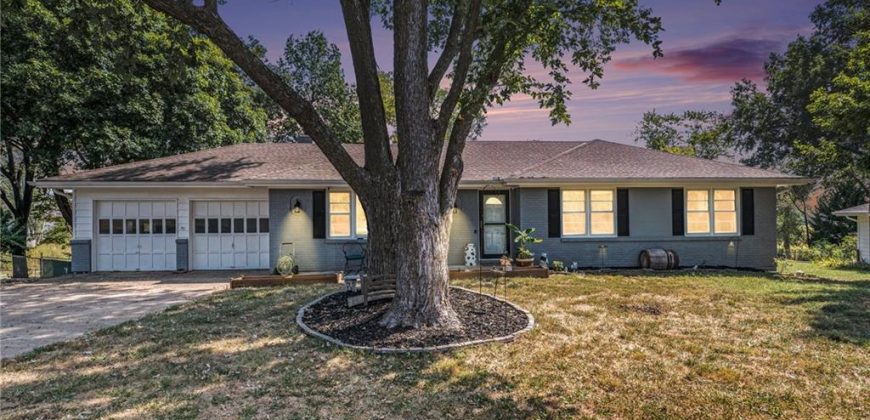 Homes for Sale in Smithville, MO 64089 | 505  Spelman Drive