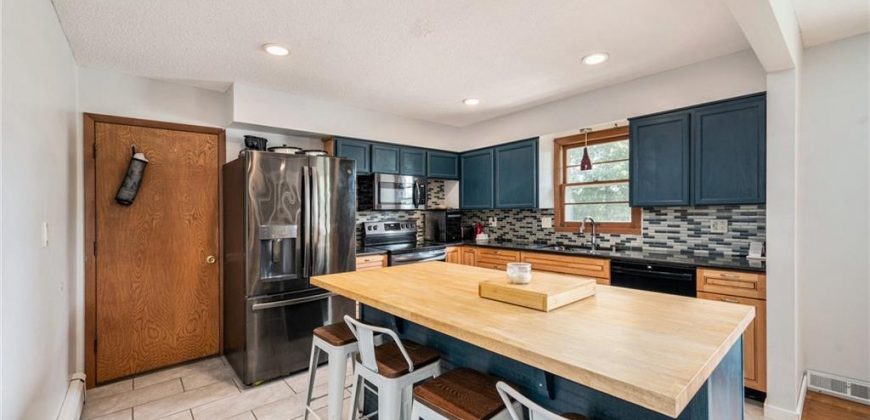 Homes for Sale in Smithville, MO 64089 | 505  Spelman Drive