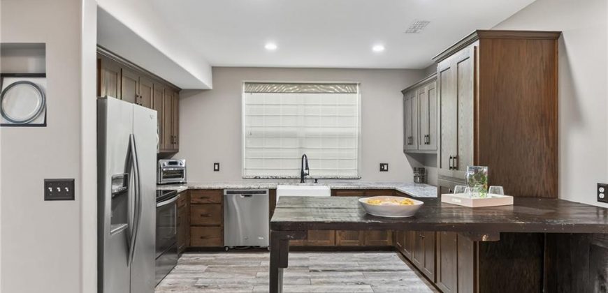 Homes for Sale in Kansas City, MO 64155 | 2827 NE 102nd Terrace