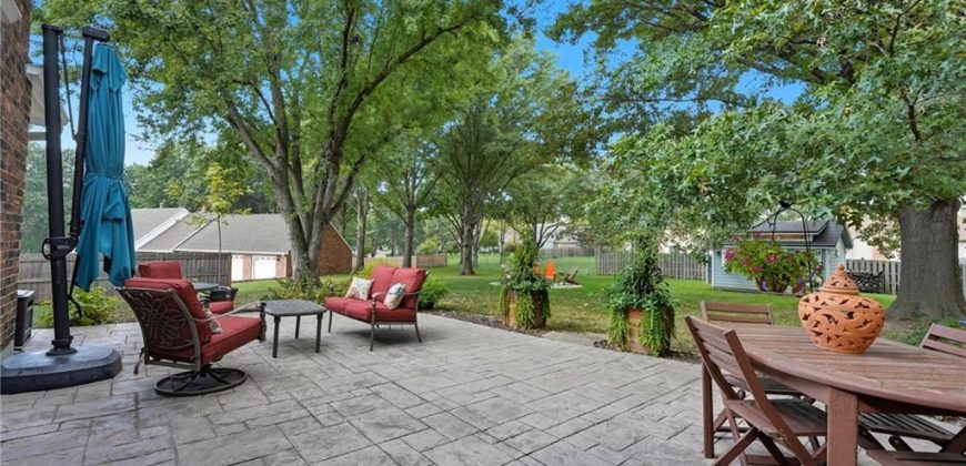 Homes for Sale in Kansas City, MO 64118 | 2216 NE 73RD Terrace Homes for Sale in Kansas City, MO 64118 | 2216 NE 73RD Terrace
