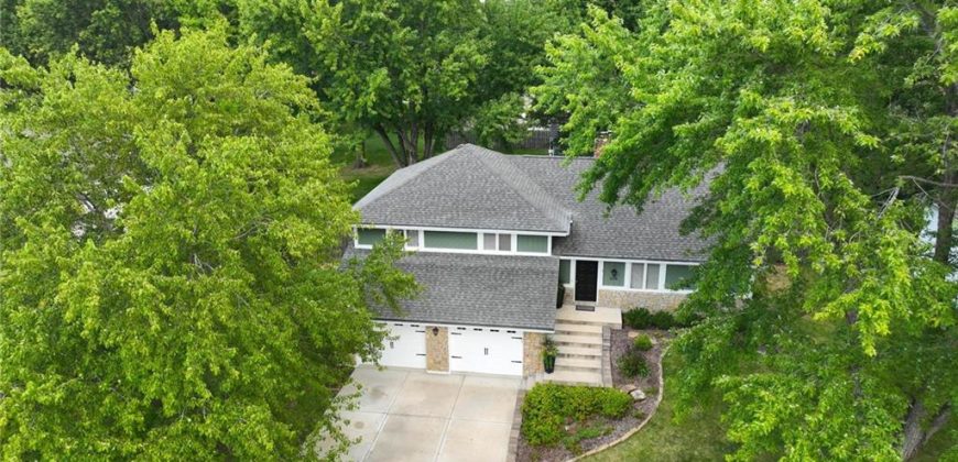 Homes for Sale in Kansas City, MO 64118 | 2216 NE 73RD Terrace Homes for Sale in Kansas City, MO 64118 | 2216 NE 73RD Terrace