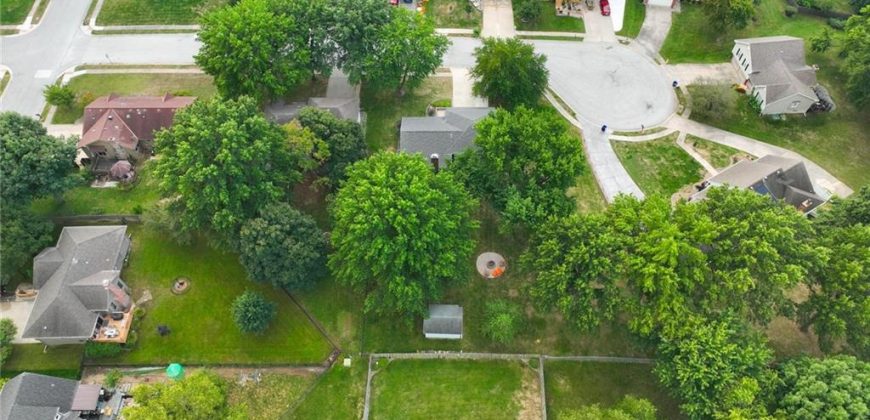 Homes for Sale in Kansas City, MO 64118 | 2216 NE 73RD Terrace Homes for Sale in Kansas City, MO 64118 | 2216 NE 73RD Terrace