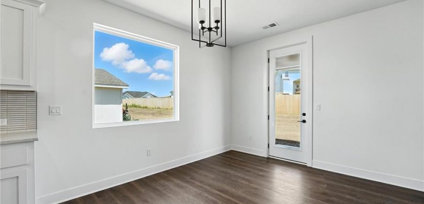 Homes for Sale in Kansas City, MO 64155 | 1719 NW 105th Street