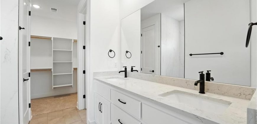 Homes for Sale in Kansas City, MO 64155 | 1719 NW 105th Street