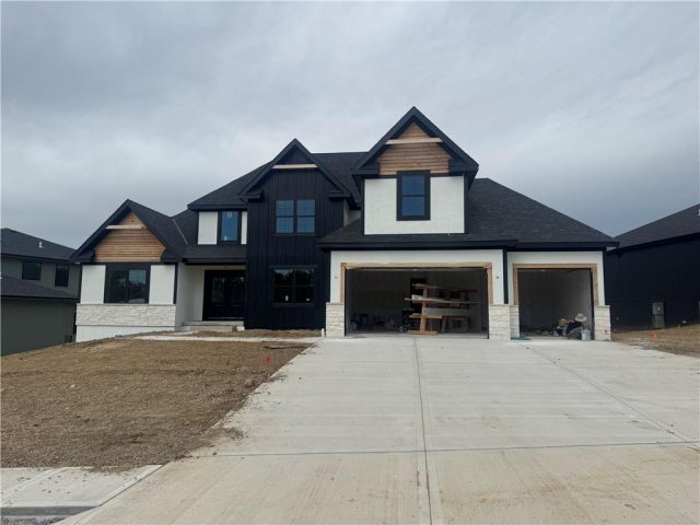 Homes for Sale in Kearney, MO 64060 | 13614 NE 114th Place
