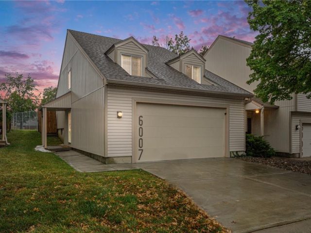 Homes for Sale in Gladstone, MO 64119 | 6007 N Kansas Avenue
