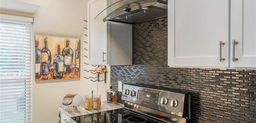 Homes for Sale in Gladstone, MO 64119 | 6015 N KANSAS Avenue