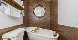 Homes for Sale in Gladstone, MO 64119 | 6015 N KANSAS Avenue