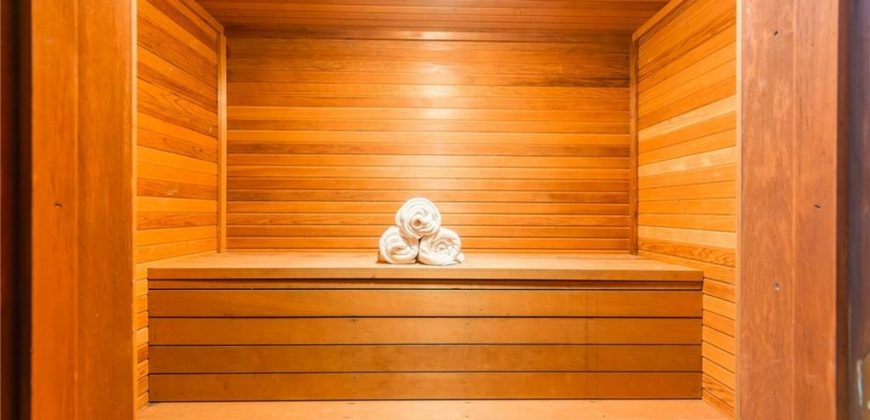 Homes for Sale in Gladstone, MO 64119 | 6015 N KANSAS Avenue