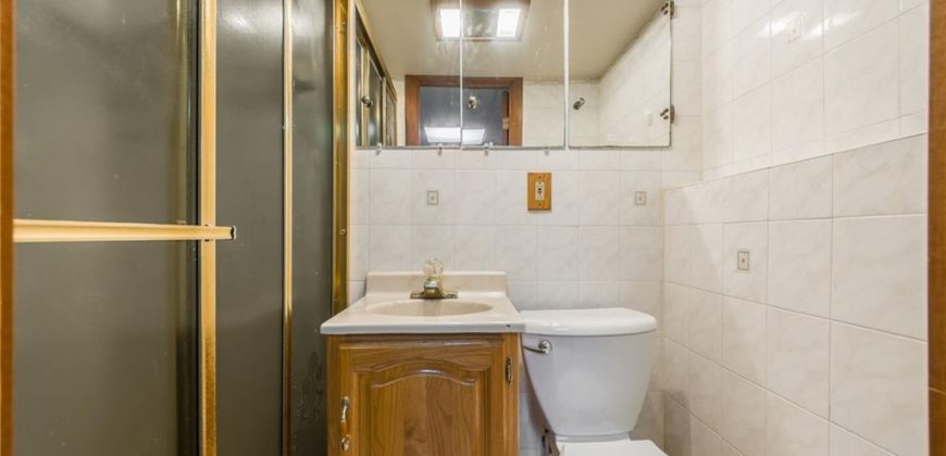 Homes for Sale in Gladstone, MO 64119 | 6015 N KANSAS Avenue