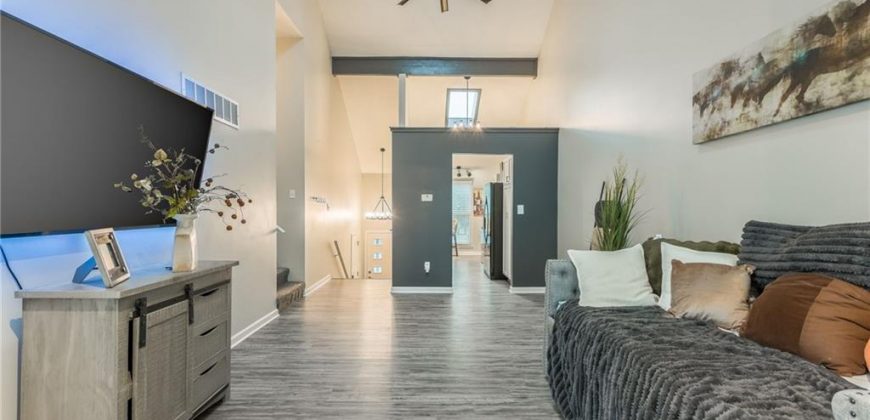 Homes for Sale in Gladstone, MO 64119 | 6015 N KANSAS Avenue