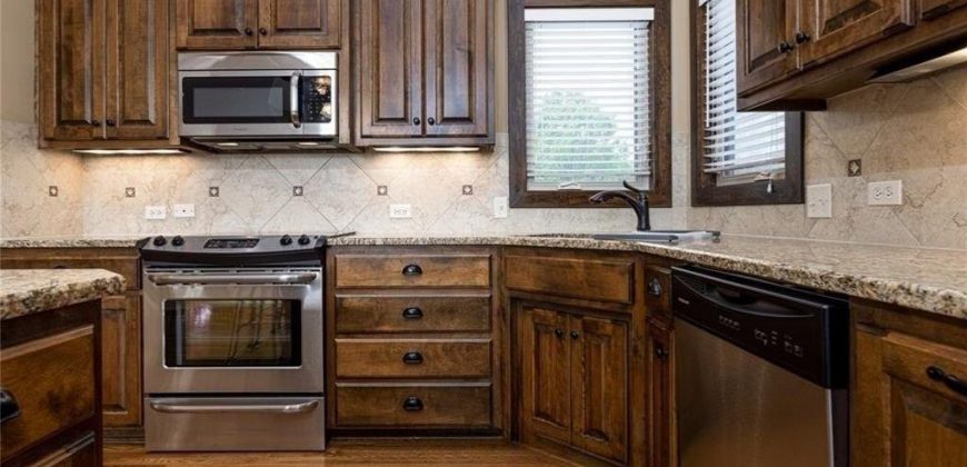 Homes for Sale in Kansas City, MO 64155 | 1715 NW 93rd Street
