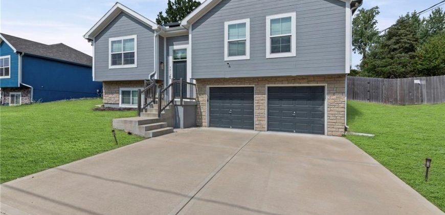 Homes for Sale in Kansas City, MO 64119 | 5412 NE 62nd Street