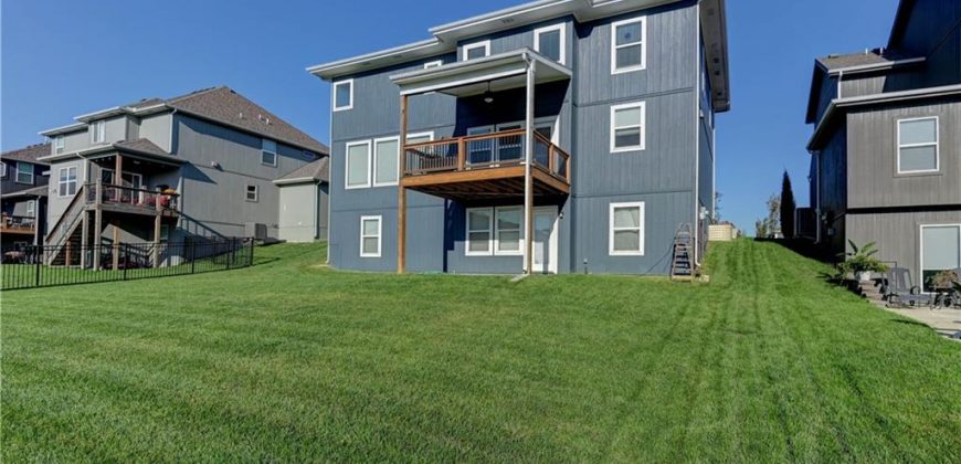 Homes for Sale in Kansas City, MO 64158 | 7615 N TULLIS Avenue