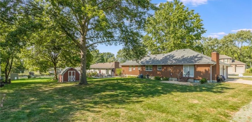 Homes for Sale in Kansas City, MO 64154 | 2301  86th Street