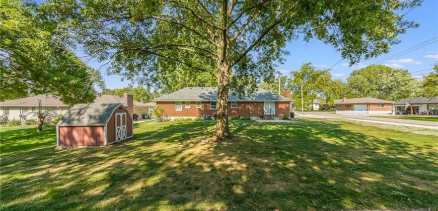 Homes for Sale in Kansas City, MO 64154 | 2301  86th Street