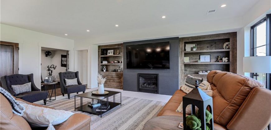 Homes for Sale in Kansas City, MO 64157 | 8512 N Booth Avenue