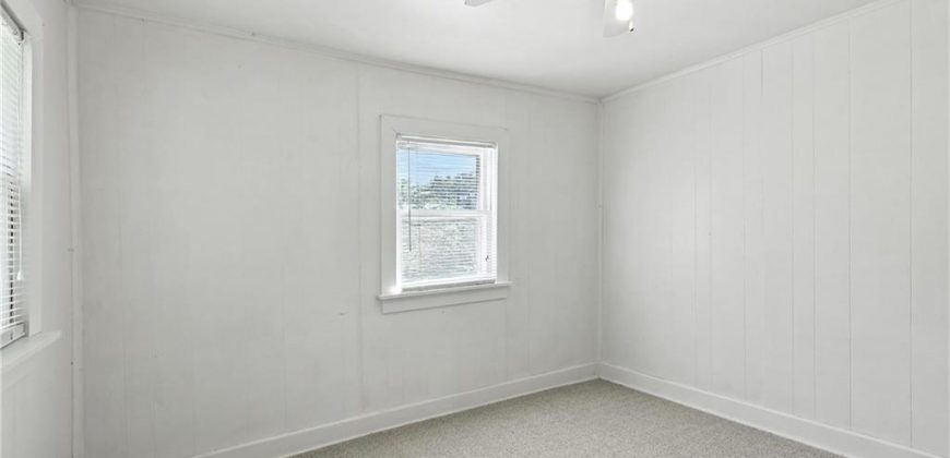 Homes for Sale in Excelsior Springs, MO 64024 | 216  Dunbar Avenue