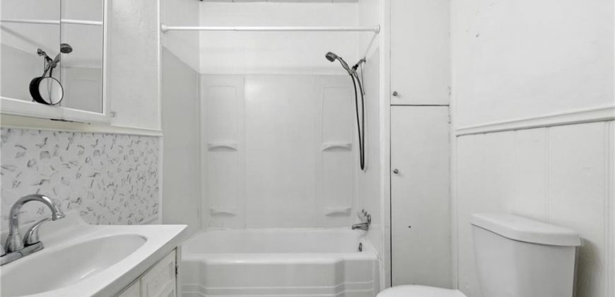 Homes for Sale in Excelsior Springs, MO 64024 | 216  Dunbar Avenue