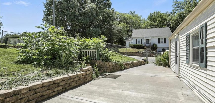 Homes for Sale in Excelsior Springs, MO 64024 | 216  Dunbar Avenue