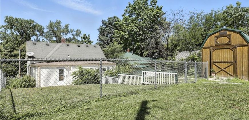 Homes for Sale in Excelsior Springs, MO 64024 | 216  Dunbar Avenue