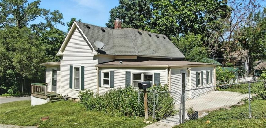 Homes for Sale in Excelsior Springs, MO 64024 | 216  Dunbar Avenue