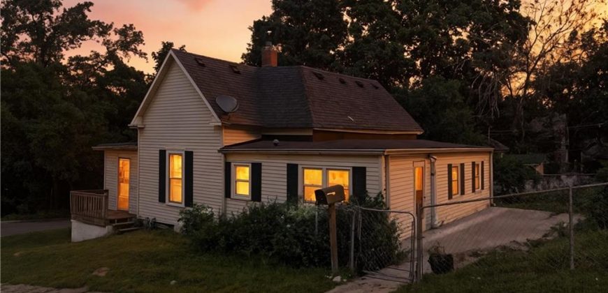 Homes for Sale in Excelsior Springs, MO 64024 | 216  Dunbar Avenue