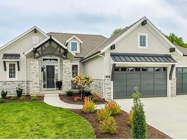 Homes for Sale in Kansas City, MO 64157 | 8535 N BOOTH Avenue