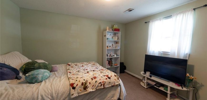 Homes for Sale in Parkville, MO 64152 | 5924 NW Creekview Drive