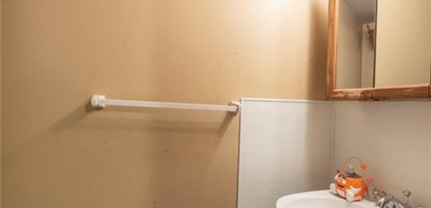 Homes for Sale in Parkville, MO 64152 | 5924 NW Creekview Drive