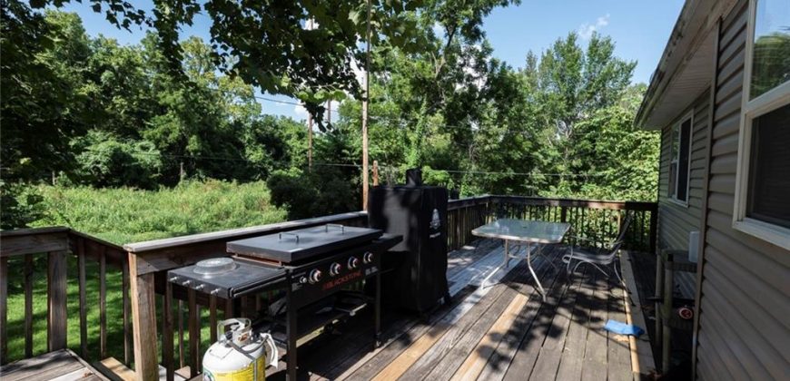 Homes for Sale in Parkville, MO 64152 | 5924 NW Creekview Drive