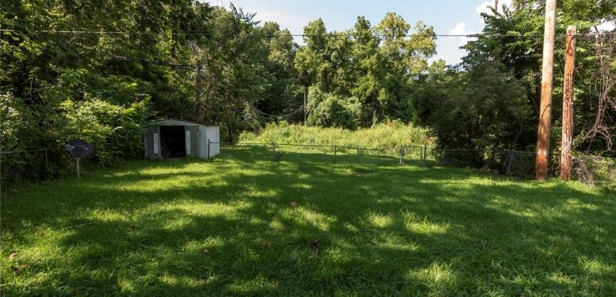 Homes for Sale in Parkville, MO 64152 | 5924 NW Creekview Drive