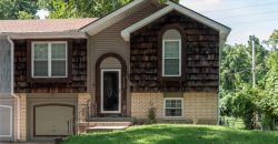 Homes for Sale in Parkville, MO 64152 | 5924 NW Creekview Drive