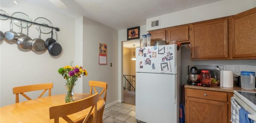 Homes for Sale in Parkville, MO 64152 | 5924 NW Creekview Drive