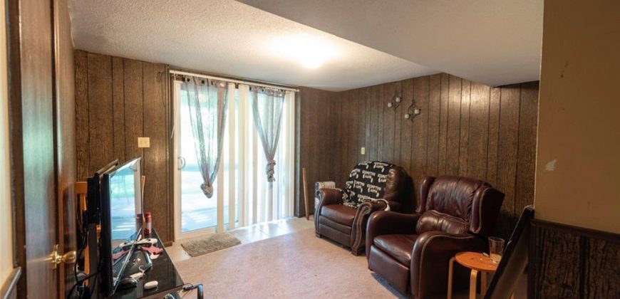 Homes for Sale in Parkville, MO 64152 | 5924 NW Creekview Drive