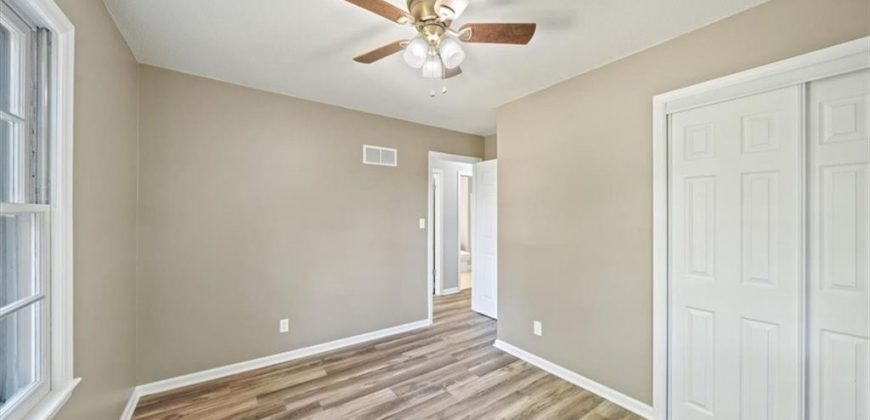 Homes for Sale in Kansas City, MO 64154 | 2405 NW Powderhorn Drive