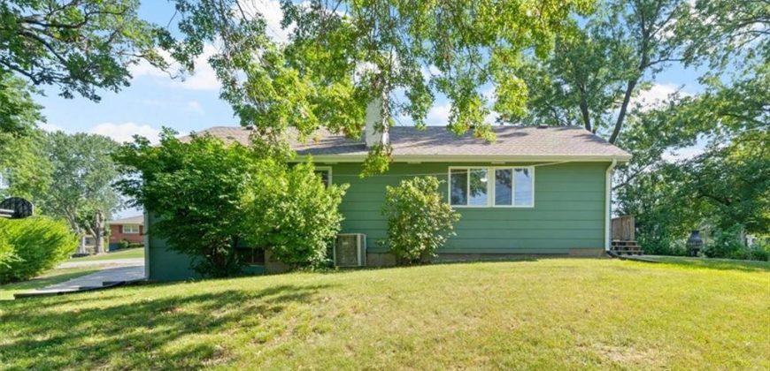 Homes for Sale in Kansas City, MO 64154 | 2405 NW Powderhorn Drive
