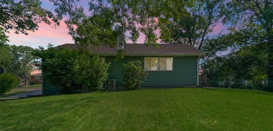 Homes for Sale in Kansas City, MO 64154 | 2405 NW Powderhorn Drive
