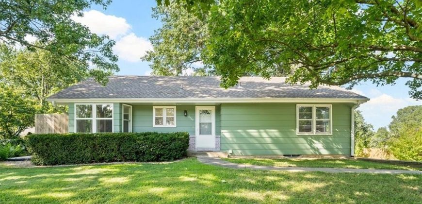 Homes for Sale in Kansas City, MO 64154 | 2405 NW Powderhorn Drive