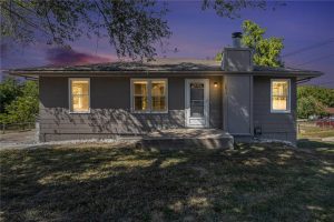 1008-NE-72nd-Street-mls-2570679-image-1
