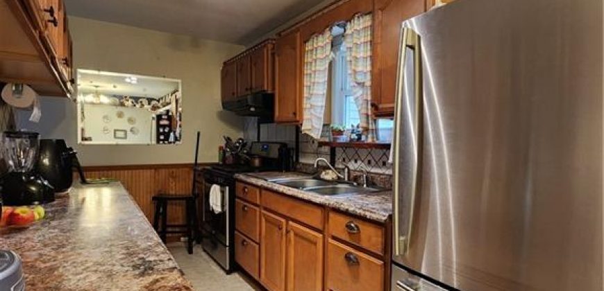 Homes for Sale in Parkville, MO 64152 | 16907 NW 76th Street