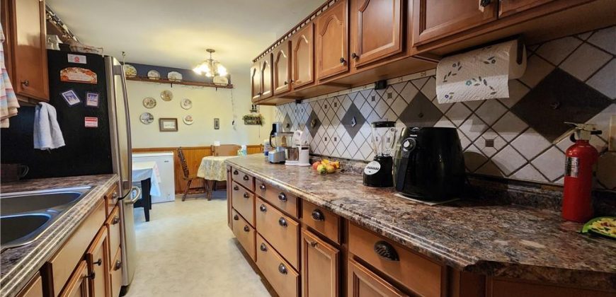 Homes for Sale in Parkville, MO 64152 | 16907 NW 76th Street