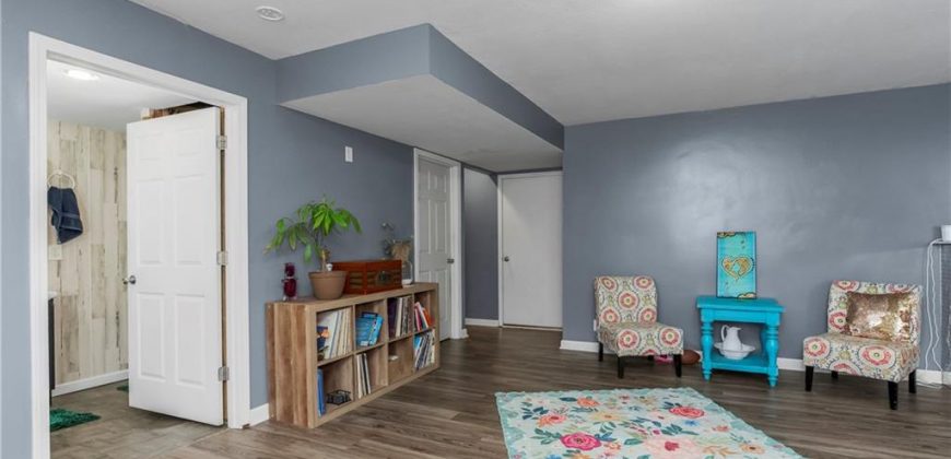 Homes for Sale in Kansas City, MO 64155 | 11018 N Kenwood Avenue