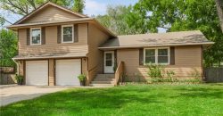 Homes for Sale in Kansas City, MO 64155 | 11018 N Kenwood Avenue