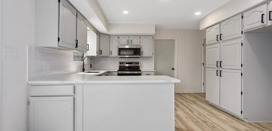 Homes for Sale in Kansas City, MO 64151 | 5601 N Flint Ridge Road