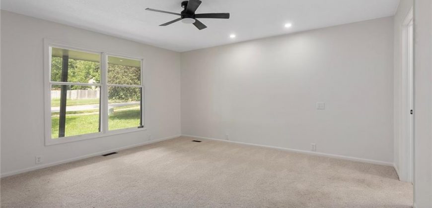 Homes for Sale in Kansas City, MO 64151 | 5601 N Flint Ridge Road