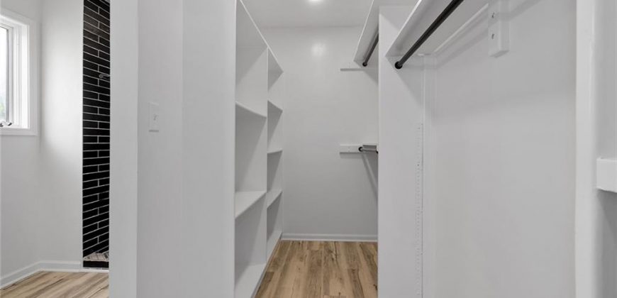 Homes for Sale in Kansas City, MO 64151 | 5601 N Flint Ridge Road