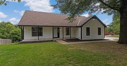 Homes for Sale in Kansas City, MO 64151 | 5601 N Flint Ridge Road