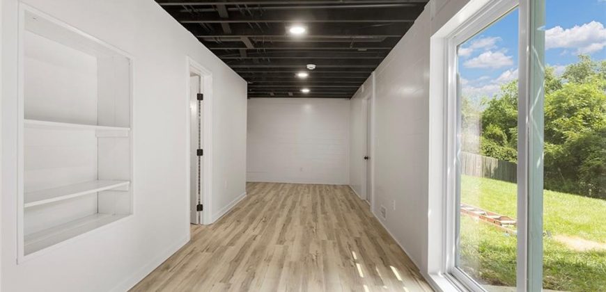 Homes for Sale in Kansas City, MO 64151 | 5601 N Flint Ridge Road